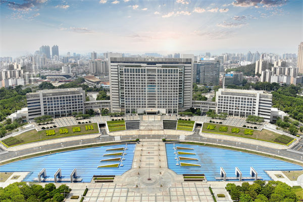 年度計劃寫得漂亮卻落不了地，東莞年度經營計劃咨詢公司能抓實嗎？